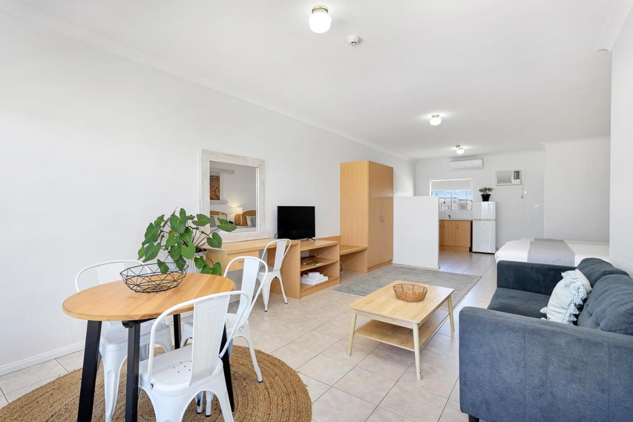 Coast Motel And Apartments Port Noarlunga Luaran gambar