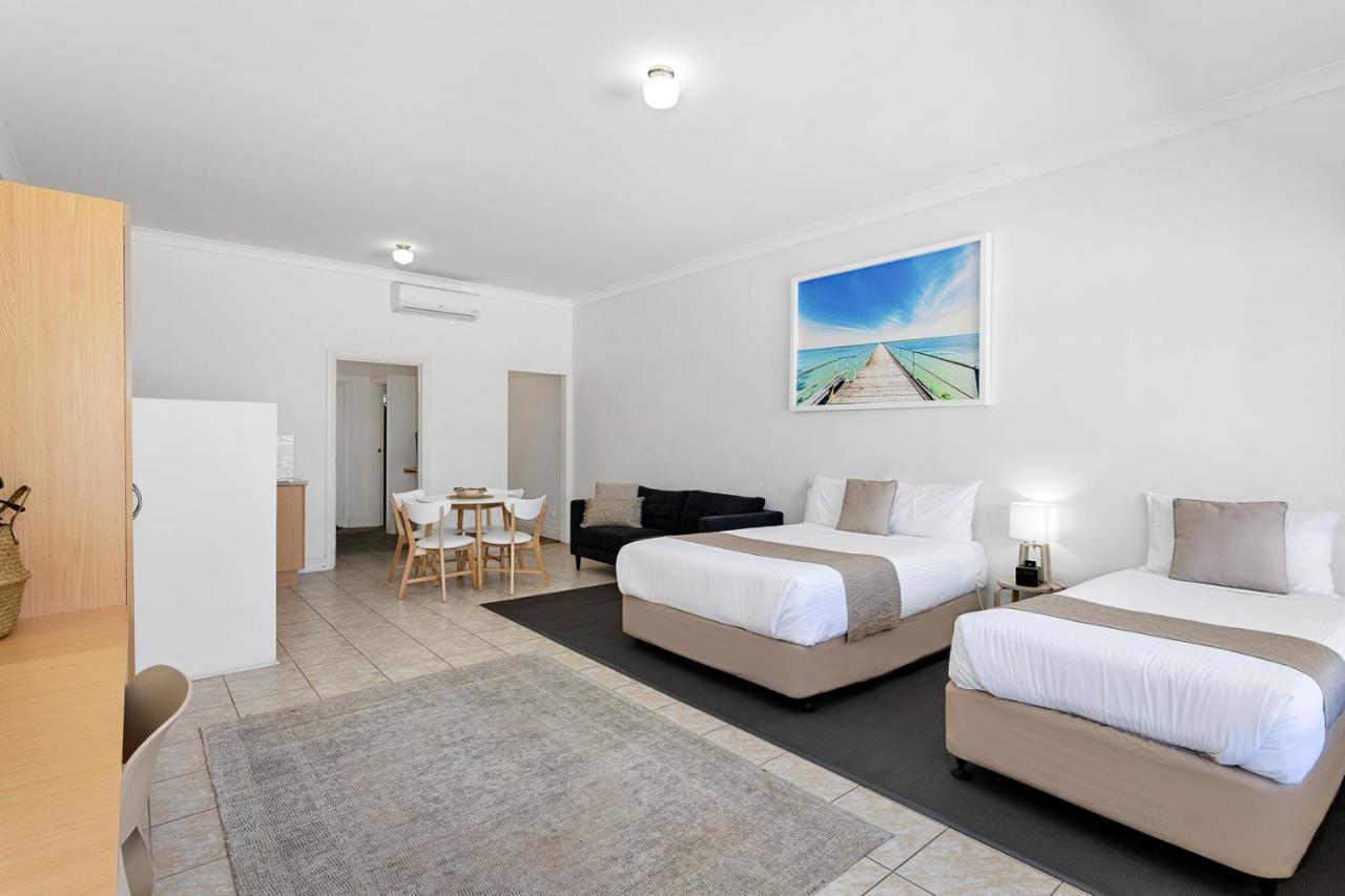 Coast Motel And Apartments Port Noarlunga Luaran gambar